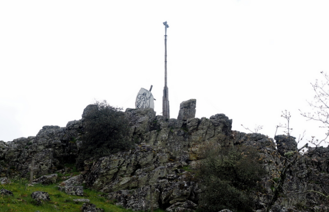 Pico Duerna (1169 m) ... Cruz de Santiago